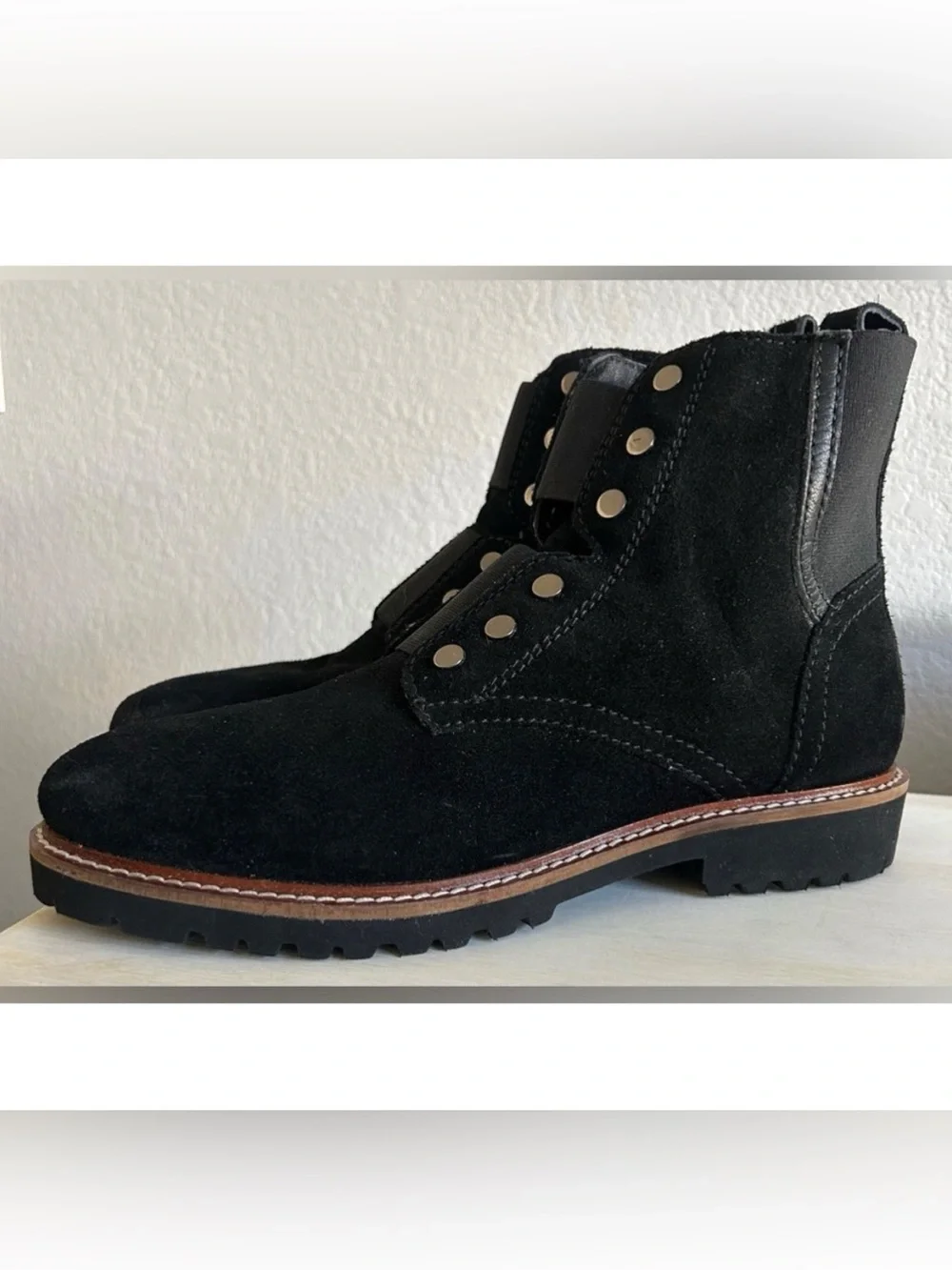 NWOT Softwalk Indiana boots, black suede, silver studs, women’s size 9.